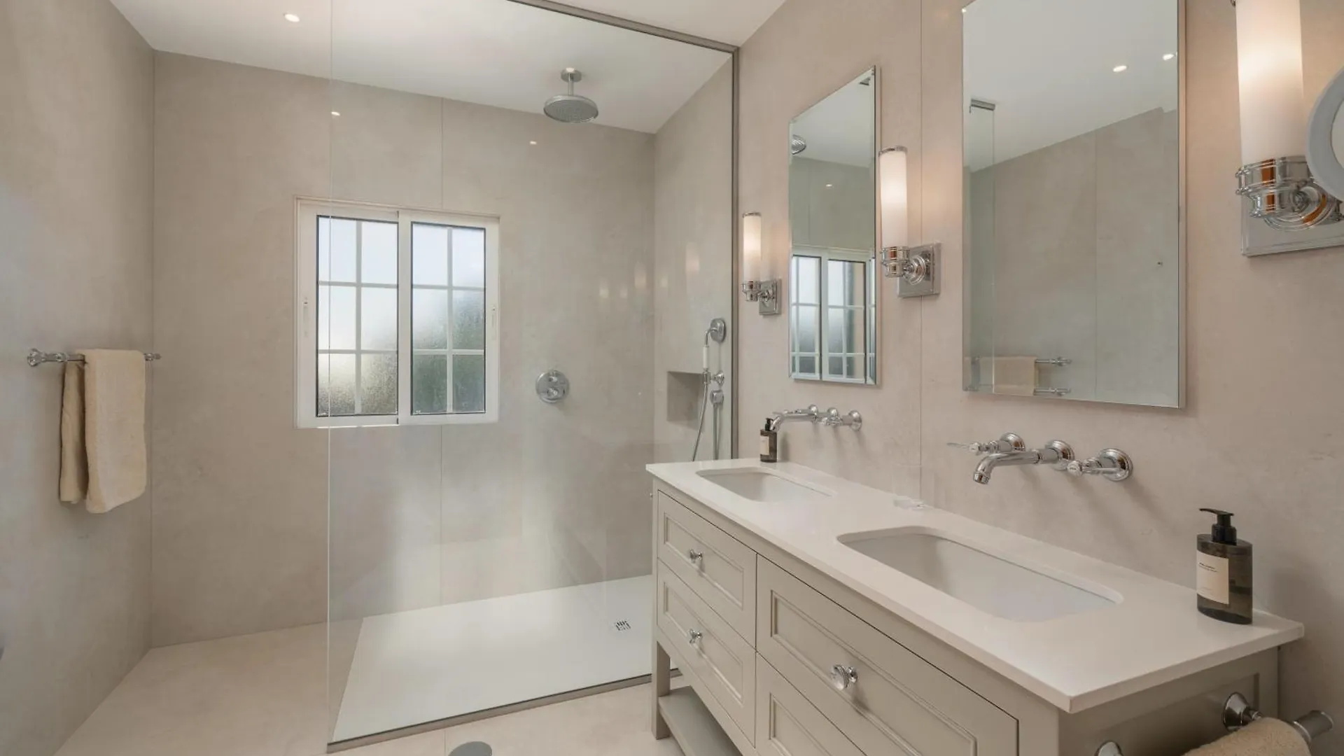 Exceptional Luxury Villa In Madeira Bellissima Estreito Da Calheta 0*,