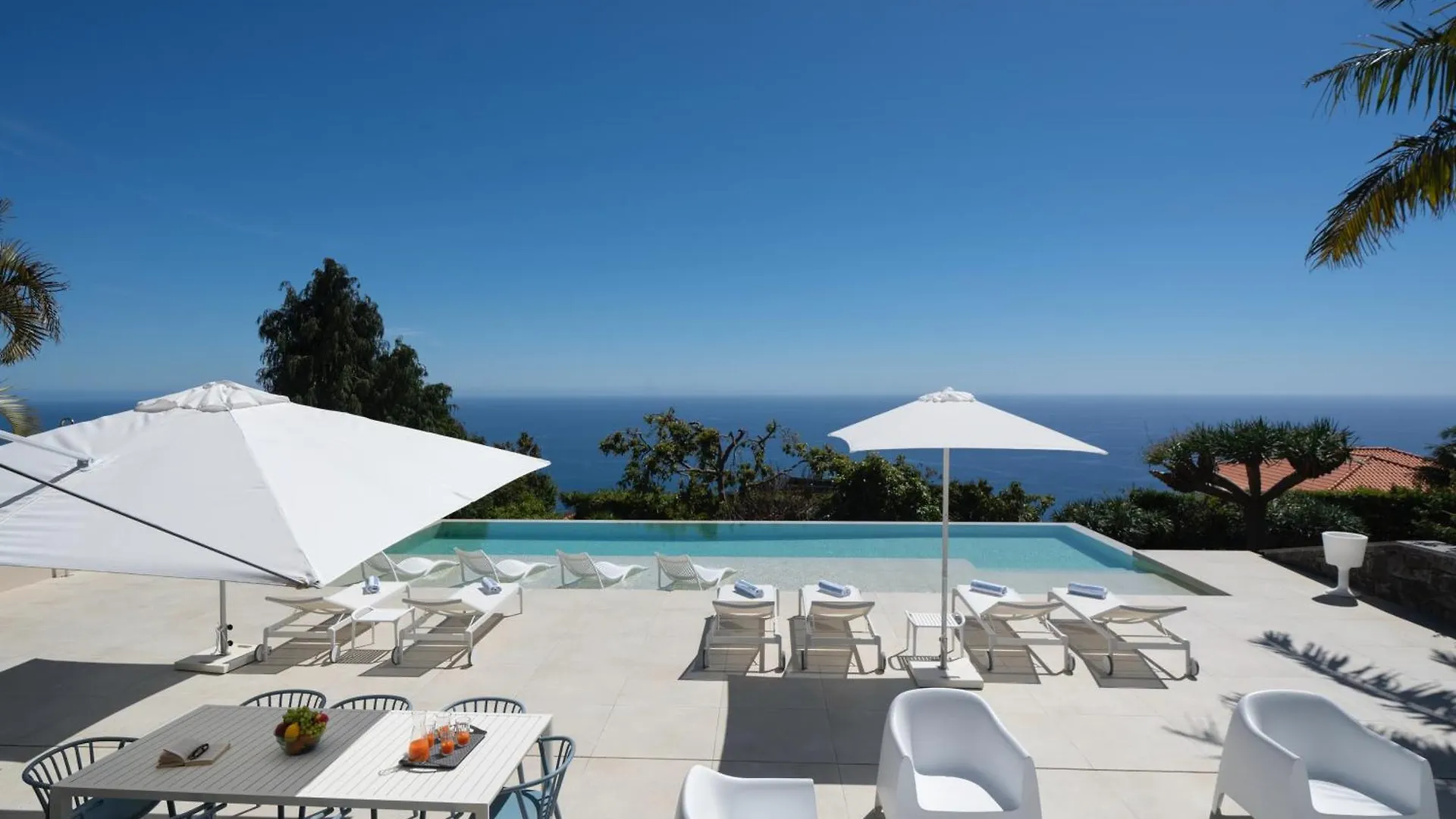 Exceptional Luxury Villa In Madeira Bellissima Estreito Da Calheta 포르투갈