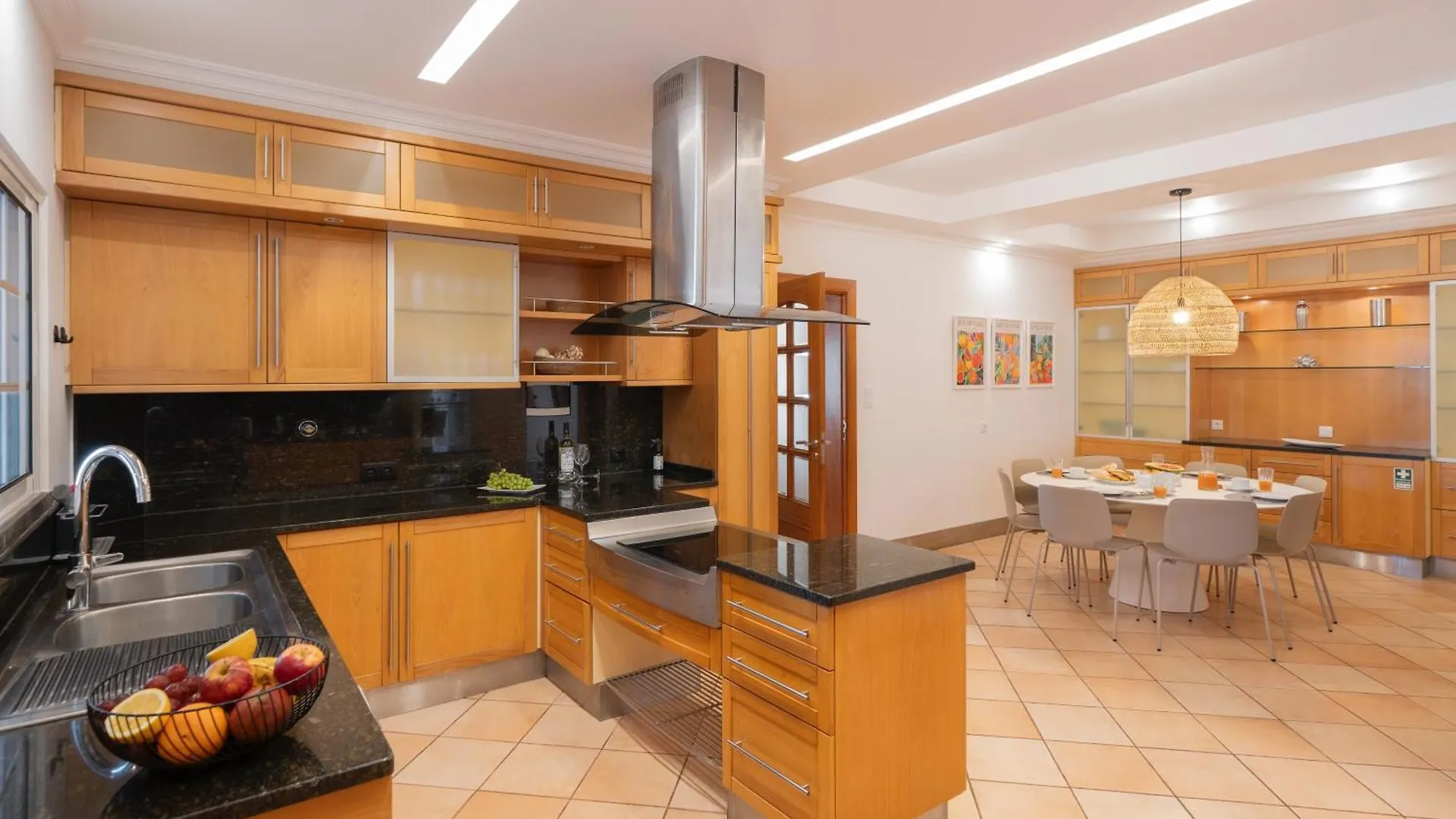 Exceptional Luxury Villa In Madeira Bellissima Estreito Da Calheta